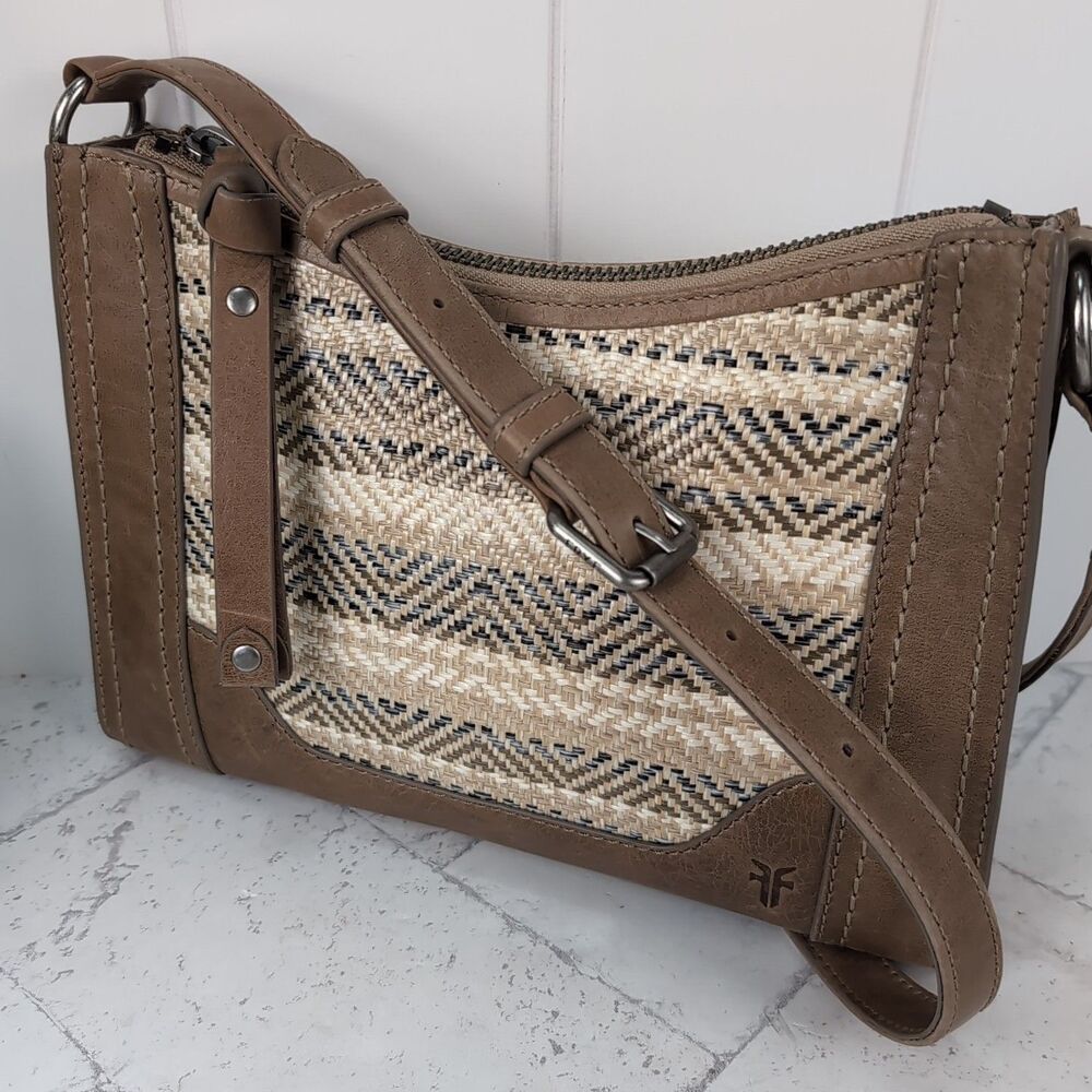 Frye Melissa Straw Zip Crossbody Bag – Beige Leather Adjustable Strap EUC